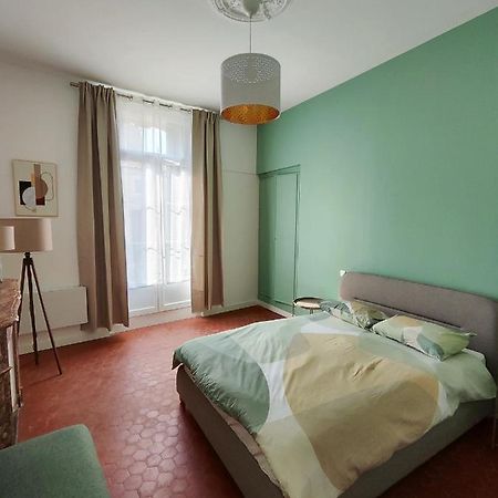 Bright And Modern 3-Bedroom Apartment, 90M2 With Air Condition, In ベジエ エクステリア 写真