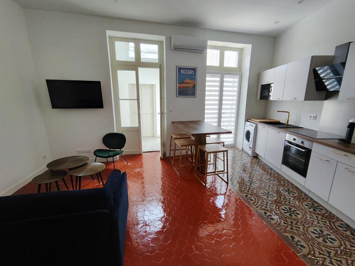 Bright And Modern 3-Bedroom Apartment, 90M2 With Air Condition, In ベジエ エクステリア 写真