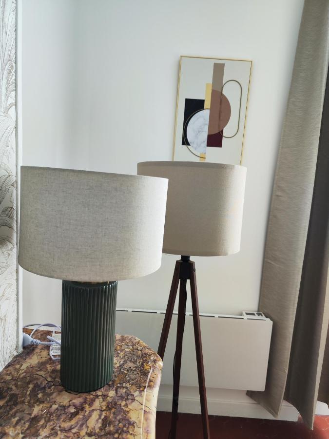 Bright And Modern 3-Bedroom Apartment, 90M2 With Air Condition, In ベジエ エクステリア 写真