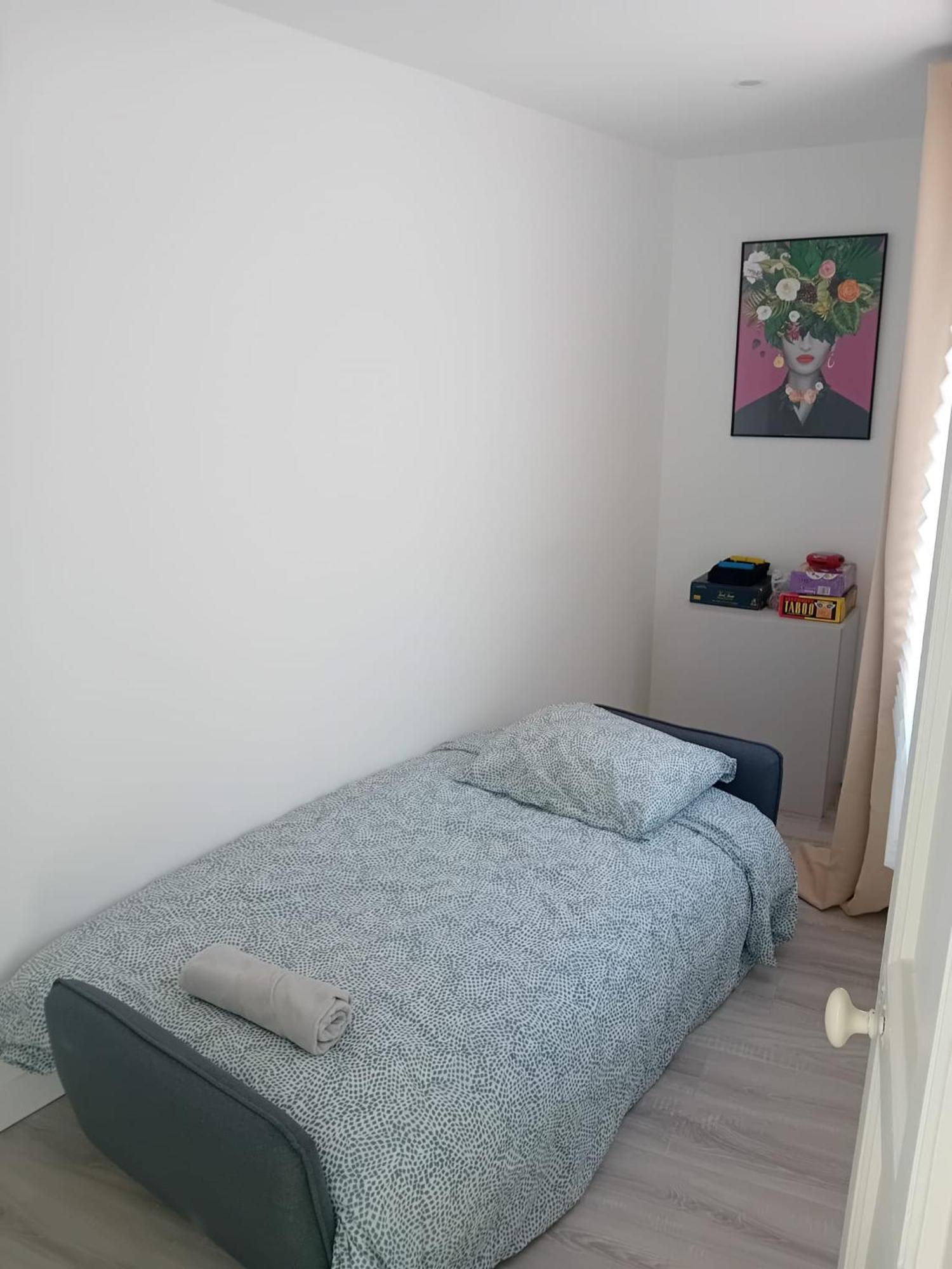 Bright And Modern 3-Bedroom Apartment, 90M2 With Air Condition, In ベジエ エクステリア 写真